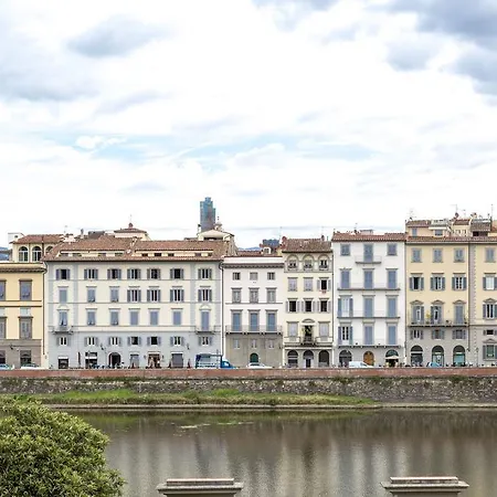 San Frediano Mansion 2*
