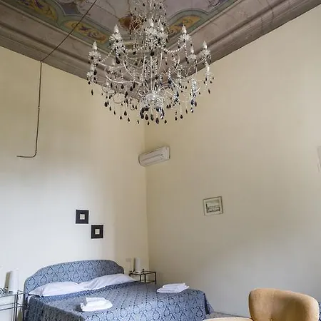 San Frediano Mansion Gasthuis 2*