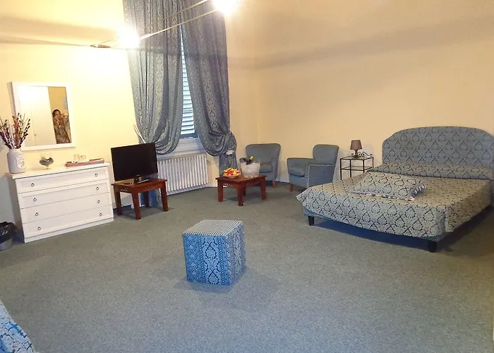 Konukevi San Frediano Mansion Floransa