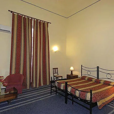 San Frediano Mansion بيت ضيافة فلورنس